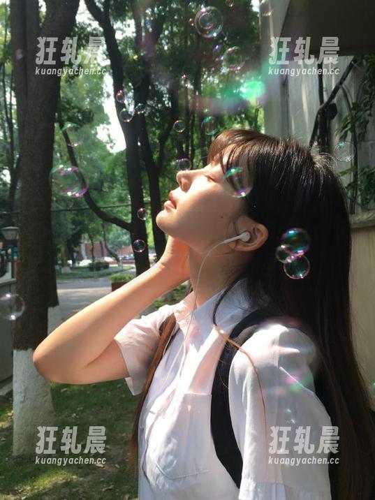 “51吃瓜”下载必备，让你永不迷路，瓜搞得我心里痒痒的！