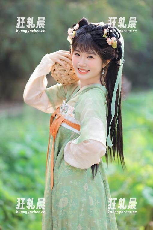 有趣的瓜不少，51吃瓜在线上陪我解锁新槽点，生活真充实