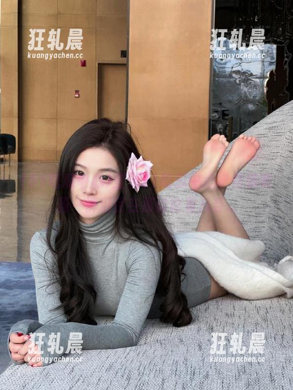 登录51吃瓜中心，仿佛听见一群瓜民在那讨论着八卦...