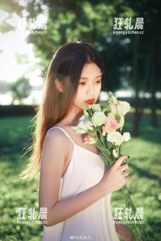 更出奇的事儿还藏在‘51吃瓜群众’网址里，快来啊！
