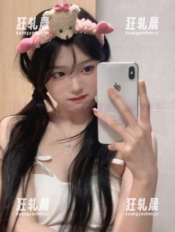 52吃瓜最新推出：让你变身生动吃瓜高手，只需三步！