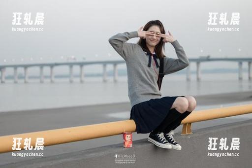 cg网 cg网,瓜群众们的永久聚集地,快来踩个点!