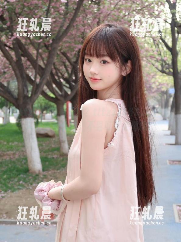 想看黑料？tttzzz668.su网页入口有免费的，不看可要后悔哦！