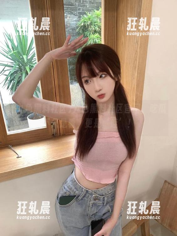 九色黑料社区官网，吃瓜不只是看，更是‘哇’！