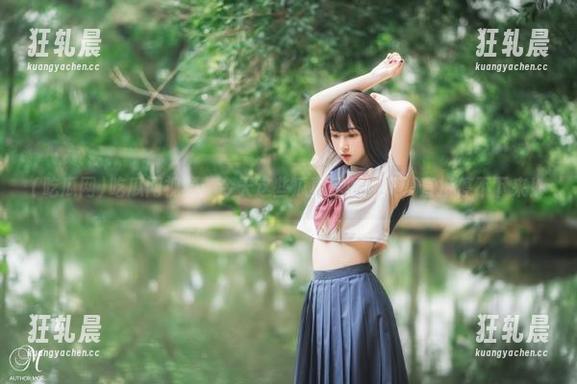 吃瓜网视频：今天这些瓜真是吃到爽，直接停不下来！