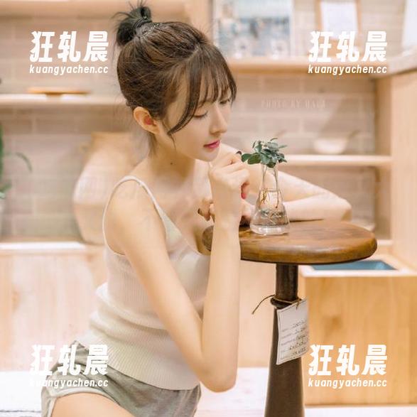 吃瓜网视频热讯：今天的瓜又大又甜，不看只吃是不可能的！