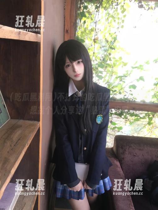 不打烊的吃瓜黑料网站，真想找个人分享这“热辣”内容