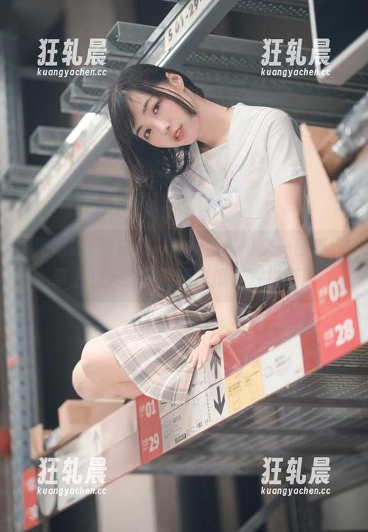 先来一口视频，再来一口瓜，奉上今天的“网曝吃瓜”双拼版！