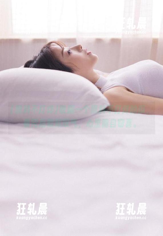 收藏一个黑料不打烊的瓜，看完后默默叹气，心里暗自窃喜。