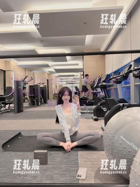 黑料不打烊 快去下载“黑料不打烊”新的最新地址,不然别怪我悄悄记笔记,等着揭发你们的!