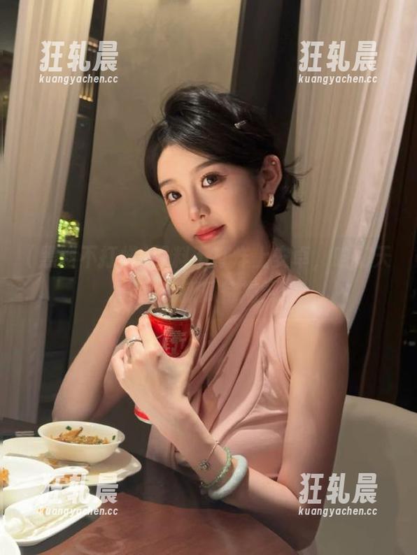 黑料不打烊上安卓，咱们天天都有新瓜待揭开！