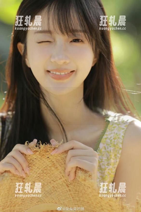坐等苹果版黑料不打烊爆料更新，这种感觉就像盼着明星新剧开播，期待满满！