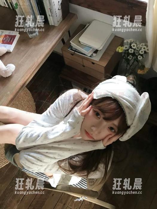 在线围观黑料正能量，快来跟我一起切换到“爆料”模式！