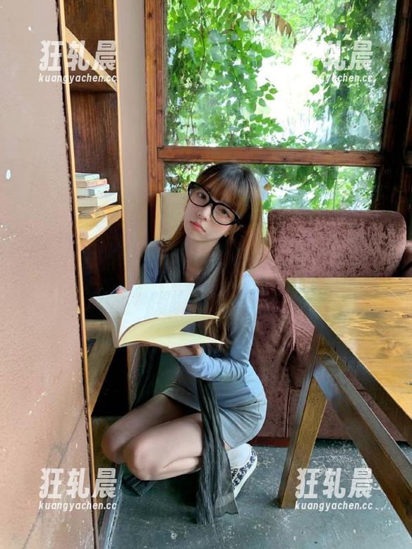在线黑料正能量：人在奋斗，困难也不迷路啊！