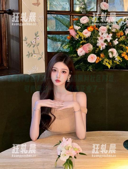 又一次在线翻黑料社区网址，可怜我这一天又不务正业了…
