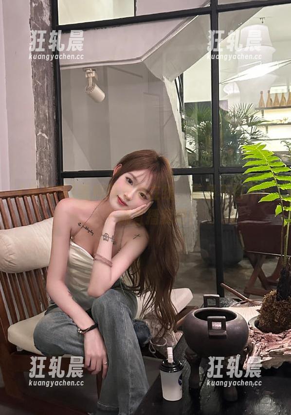 黑料网视频在线，真是不得不看，干脆直播我吧！
