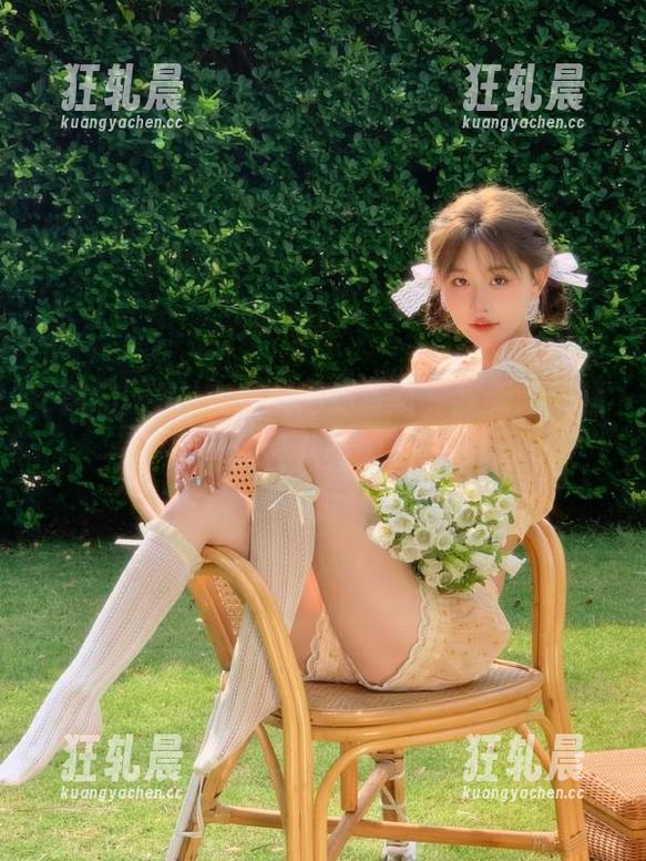 在黑料网站首页，我无意间找到了通往八卦的天堂！