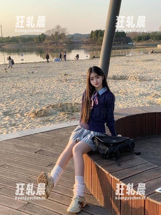 黑网料 别犹豫了,下载黑网料,瓜香四溢喔,让你乐开怀!